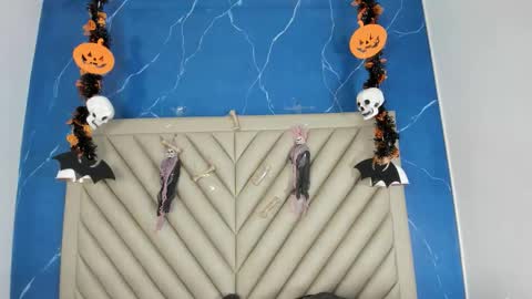 ibbie_ online show from October 2025 12:09:01 PM