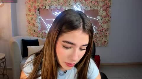 Ibiza  online show from November 2025 12:37:02 PM