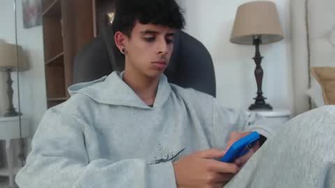 ibratxandy online show from April 2026 07:00:02 PM