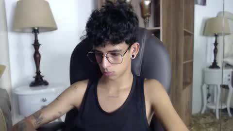 ibratxandy online show from April 2026 06:25:01 PM