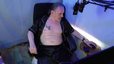 Rich online show from May 2026 12:15:02 AM