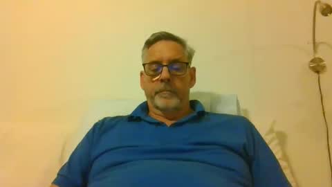 Snapshot of icanhelpu43 chatting on January 2025 01:27:01 AM icanhelpu43 online show from January 2025 01:27:01 AM