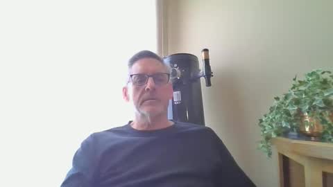 Snapshot of icanhelpu43 chatting on February 2025 06:19:01 PM icanhelpu43 online show from February 2025 06:19:01 PM