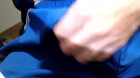 icky_thumps online show from April 2026 04:59:01 AM