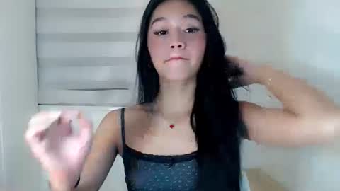 Snapshot of icy_19 chatting on January 2025 08:36:01 PM icy_19 online show from January 2025 08:36:01 PM