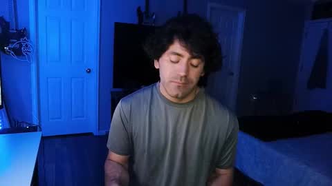 Ivan online show from November 2025 03:16:01 AM