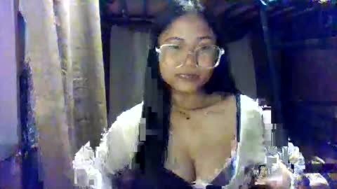 tee3n asian solarx online show from April 2026 01:12:01 PM