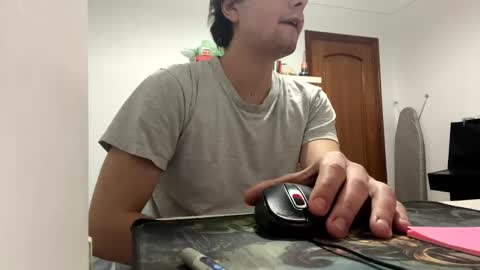 Snapshot of idkwhattowatch chatting on December 2024 08:28:01 PM idkwhattowatch online show from December 2024 08:28:01 PM