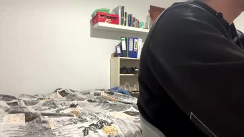 Snapshot of idkwhattowatch chatting on February 2025 09:07:02 PM idkwhattowatch online show from February 2025 09:07:02 PM