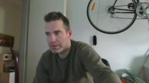 idontknowwhy1 online show from January 2025 11:53:02 AM