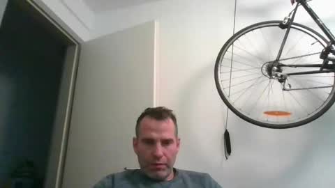 idontknowwhy1 online show from February 2025 04:26:02 PM