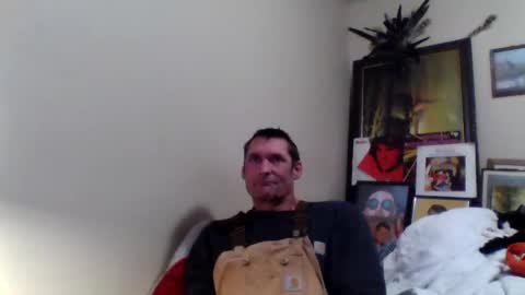 Snapshot of ifoundthegspot chatting on November 2025 03:15:01 AM Darthmark420 online show from November 2025 03:15:01 AM
