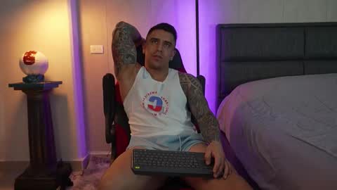 Snapshot of igor_scott chatting on October 2025 04:29:01 AM Igor scott online show from October 2025 04:29:01 AM