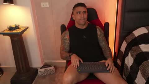 Snapshot of igor_scott chatting on May 2026 01:11:01 AM Igor scott online show from May 2026 01:11:01 AM
