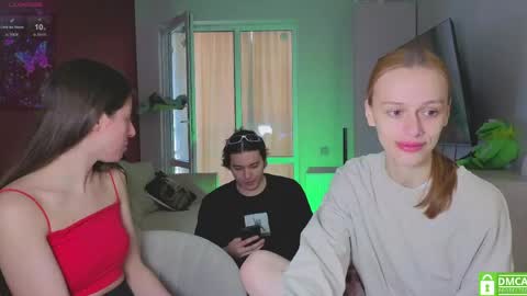 Julia and Mira online show from May 2026 04:31:01 AM