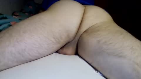 Snapshot of iialm_niceboy chatting on November 2025 10:31:02 PM Nice BBOy online show from November 2025 10:31:02 PM