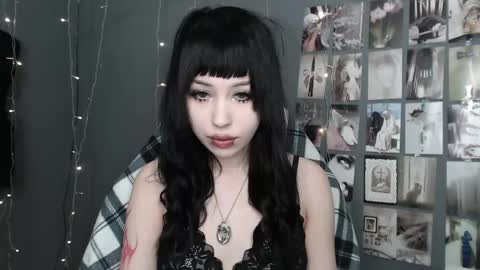 iiiiiiis online show from May 2026 01:40:01 PM