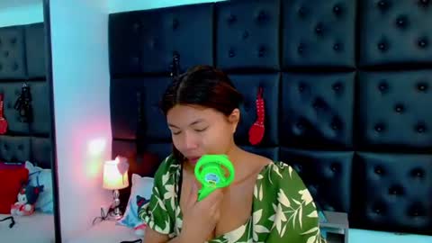 iisalombardi online show from June 2026 02:25:01 AM