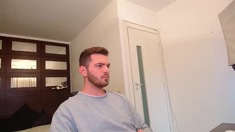 IkerGale online show from November 2025 11:20:02 AM