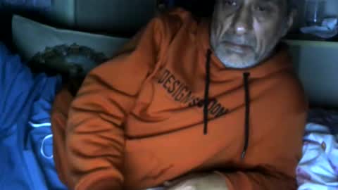 Snapshot of iko73 chatting on May 2026 11:32:01 PM iko73 online show from May 2026 11:32:01 PM