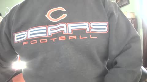 Snapshot of il_undercover chatting on January 2025 03:09:01 PM il_undercover online show from January 2025 03:09:01 PM