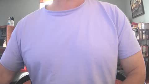 Snapshot of il_undercover chatting on February 2025 02:26:02 PM il_undercover online show from February 2025 02:26:02 PM