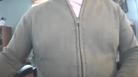 Snapshot of il_undercover chatting on February 2025 01:39:02 PM il_undercover online show from February 2025 01:39:02 PM