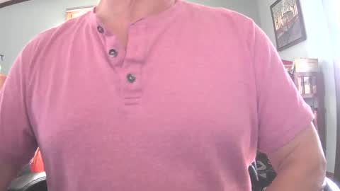 Snapshot of il_undercover chatting on February 2025 07:10:01 PM il_undercover online show from February 2025 07:10:01 PM