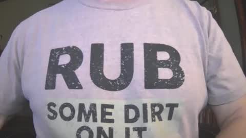 Snapshot of il_undercover chatting on February 2025 11:32:02 AM il_undercover online show from February 2025 11:32:02 AM