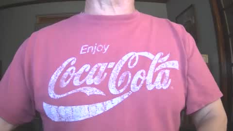 Snapshot of il_undercover chatting on March 2025 09:43:01 AM il_undercover online show from March 2025 09:43:01 AM