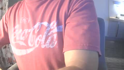 Snapshot of il_undercover chatting on September 2025 09:53:02 AM il_undercover online show from September 2025 09:53:02 AM