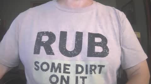 Snapshot of il_undercover chatting on September 2025 11:32:01 AM il_undercover online show from September 2025 11:32:01 AM