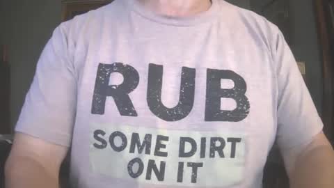 Snapshot of il_undercover chatting on September 2025 10:36:01 AM il_undercover online show from September 2025 10:36:01 AM