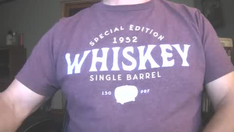 Snapshot of il_undercover chatting on September 2025 10:27:01 AM il_undercover online show from September 2025 10:27:01 AM