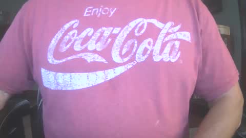 Snapshot of il_undercover chatting on October 2025 12:14:02 PM il_undercover online show from October 2025 12:14:02 PM