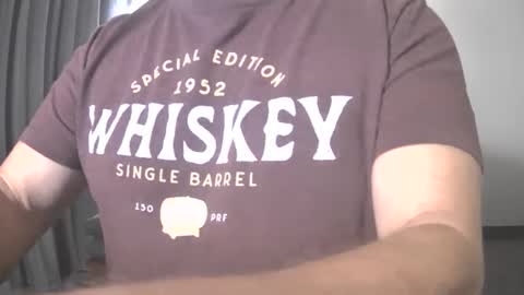 Snapshot of il_undercover chatting on November 2025 12:16:01 PM il_undercover online show from November 2025 12:16:01 PM