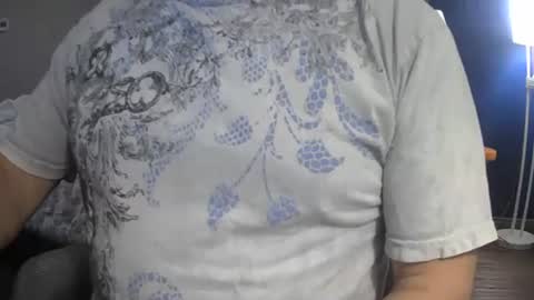 Snapshot of il_undercover chatting on November 2025 11:10:02 AM il_undercover online show from November 2025 11:10:02 AM