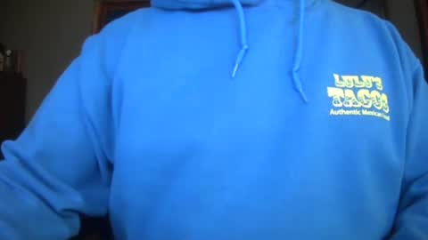 Snapshot of il_undercover chatting on December 2025 12:32:02 PM il_undercover online show from December 2025 12:32:02 PM