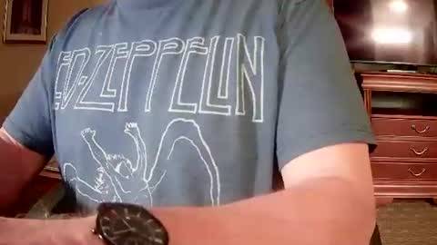 Snapshot of il_undercover chatting on January 2026 11:12:01 AM il_undercover online show from January 2026 11:12:01 AM