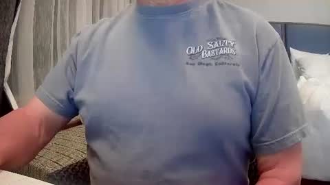 Snapshot of il_undercover chatting on January 2026 11:25:01 AM il_undercover online show from January 2026 11:25:01 AM