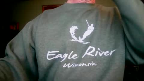 Snapshot of il_undercover chatting on February 2026 11:18:01 AM il_undercover online show from February 2026 11:18:01 AM