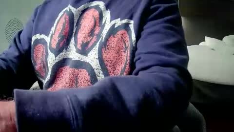 Snapshot of il_undercover chatting on February 2026 10:47:02 AM il_undercover online show from February 2026 10:47:02 AM