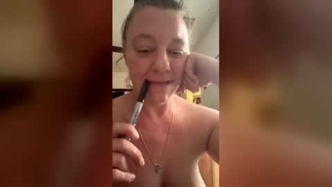 ilanamumma online show from June 2026 02:50:02 AM