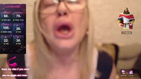 Snapshot of ilariacetoi chatting on April 2026 09:19:01 PM IlariaCetoi online show from April 2026 09:19:01 PM