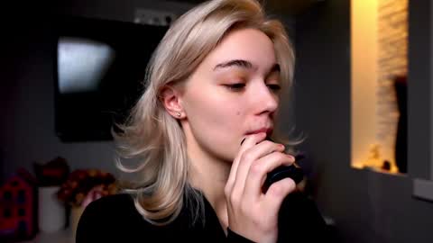 ileanacampbel online show from January 2025 04:39:01 AM