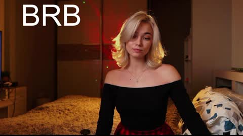 ileanacampbel online show from January 2025 04:05:01 AM