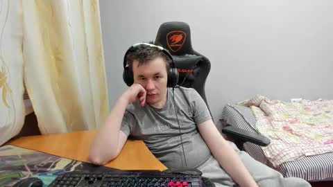 iliaskris online show from November 2025 04:02:02 AM