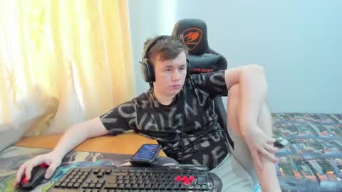 iliaskris online show from May 2026 04:07:02 AM