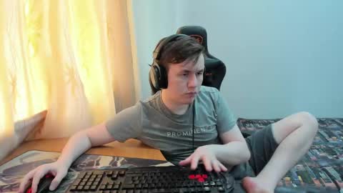 iliaskris online show from May 2026 12:34:01 PM