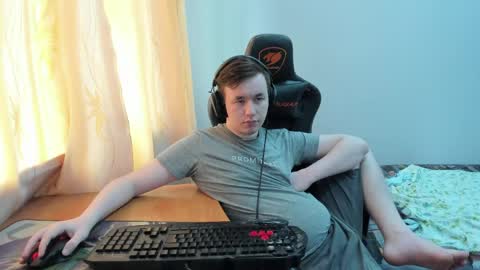iliaskris online show from June 2026 06:37:02 AM